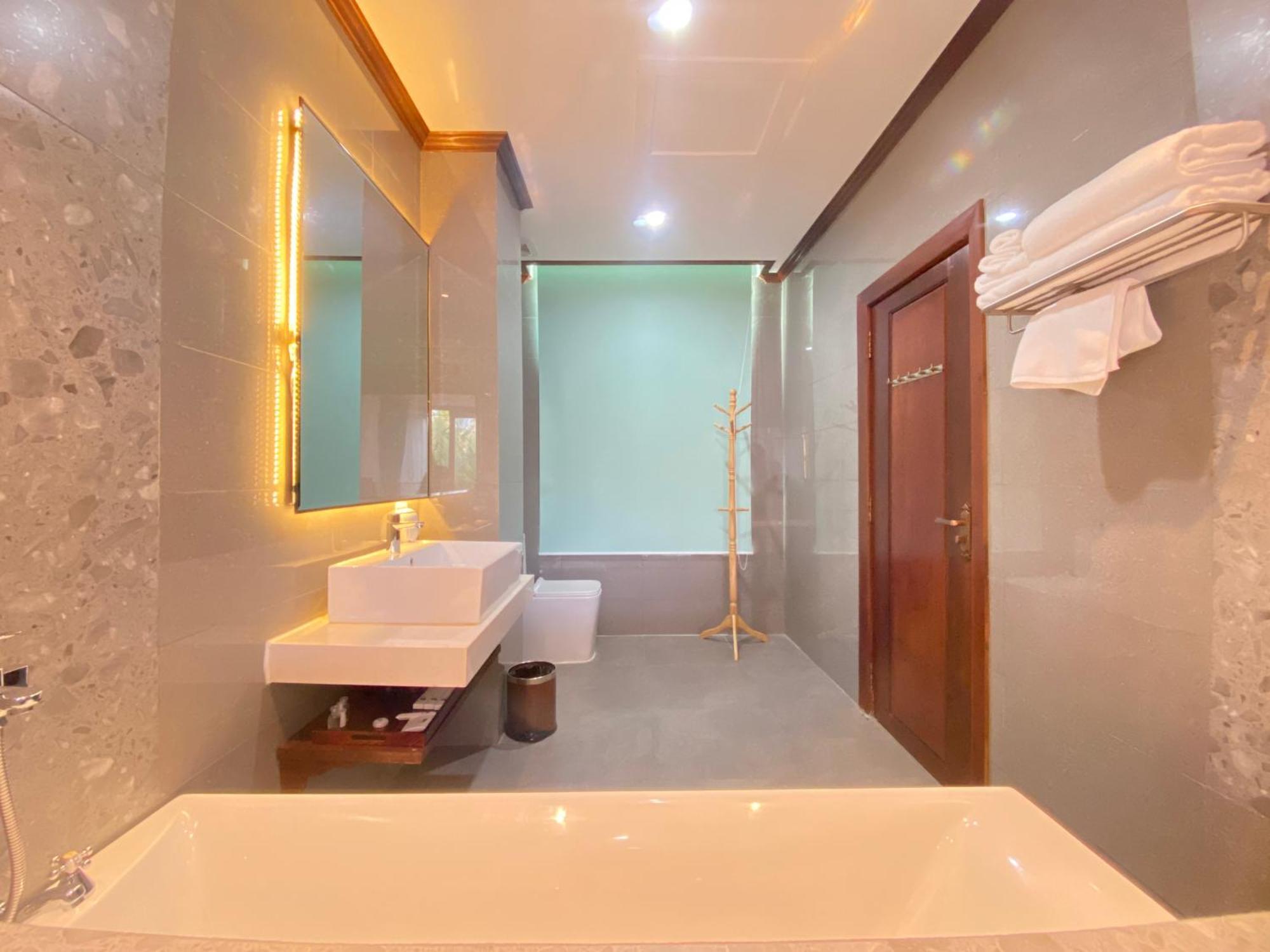 Lodge Moni Essara Kampot Luaran gambar